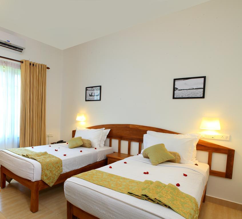 Abad Pepper Route Otel Kochi Dış mekan fotoğraf